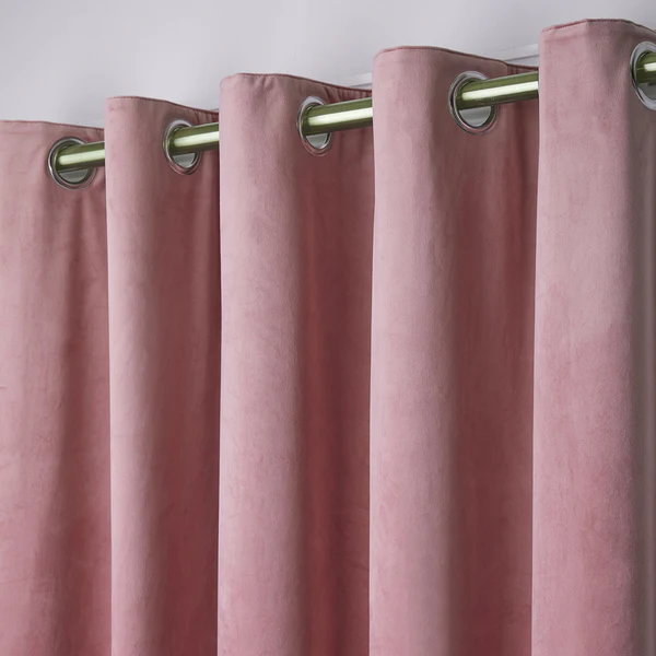 Pink Curtains Abu Dhabi